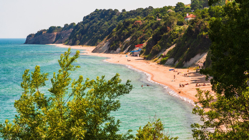 Máris ömlik a pénz Bulgáriába az euróbevezetés után: előbb lehagyják Magyarországot, mint hittük?