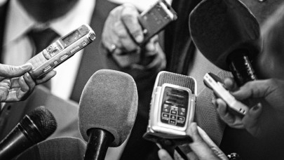 Szerkesztő-újságíró kollégát keres a Pénzcentrum