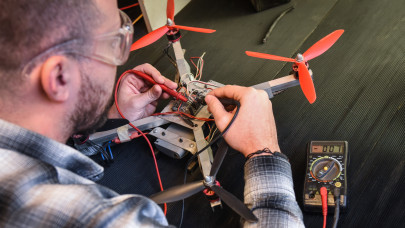 Egyre valószínűbb: óriási pénzből épülhet dróngyártó üzem Magyarországon, az indok meglepő