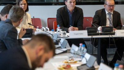 Januári rezsistop: fontos bejelentést tett Lantos Csaba, ekkora kompenzáció jöhet a lakosságnak