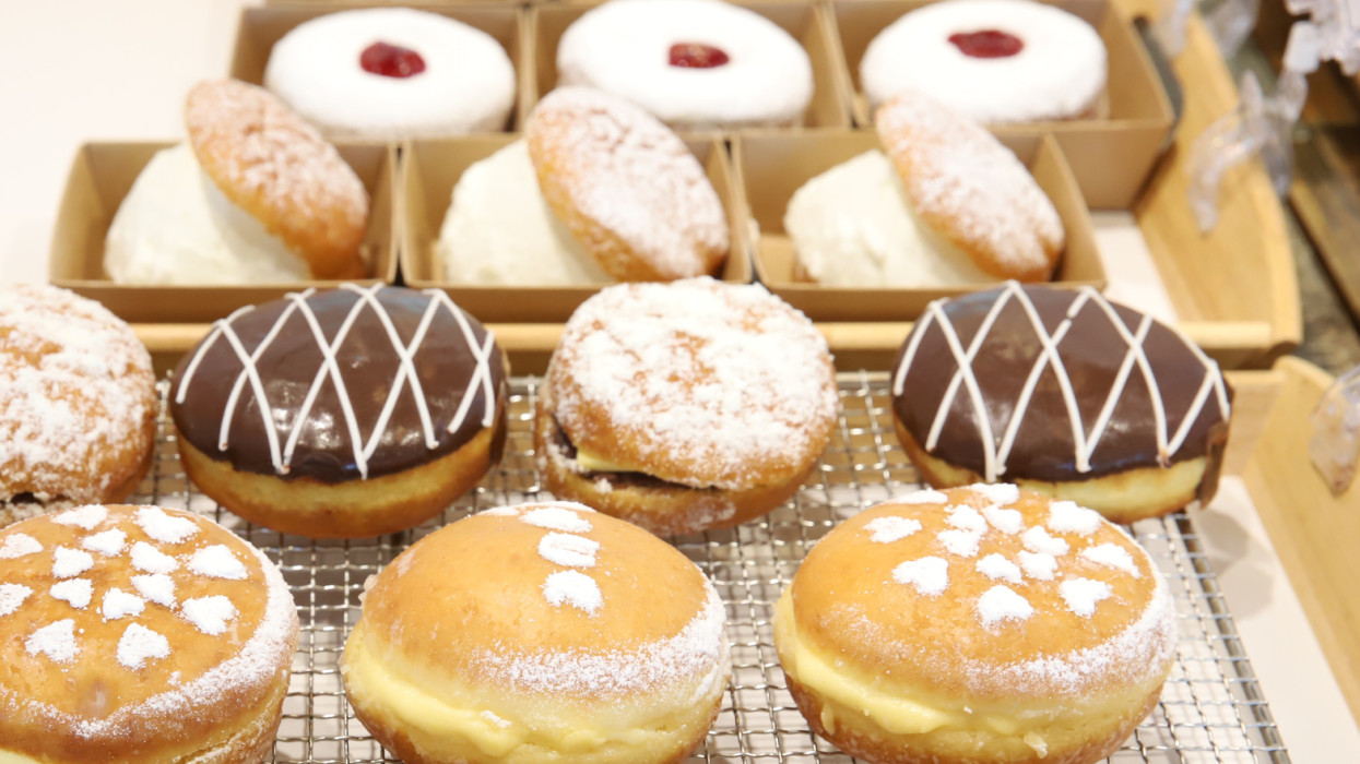 Kvíz: Szívesen eszel fánkot és nem is csak farsangkor? Képeken a világ legfinomabb fánkjai - Ez a kvíz feladja a leckét!