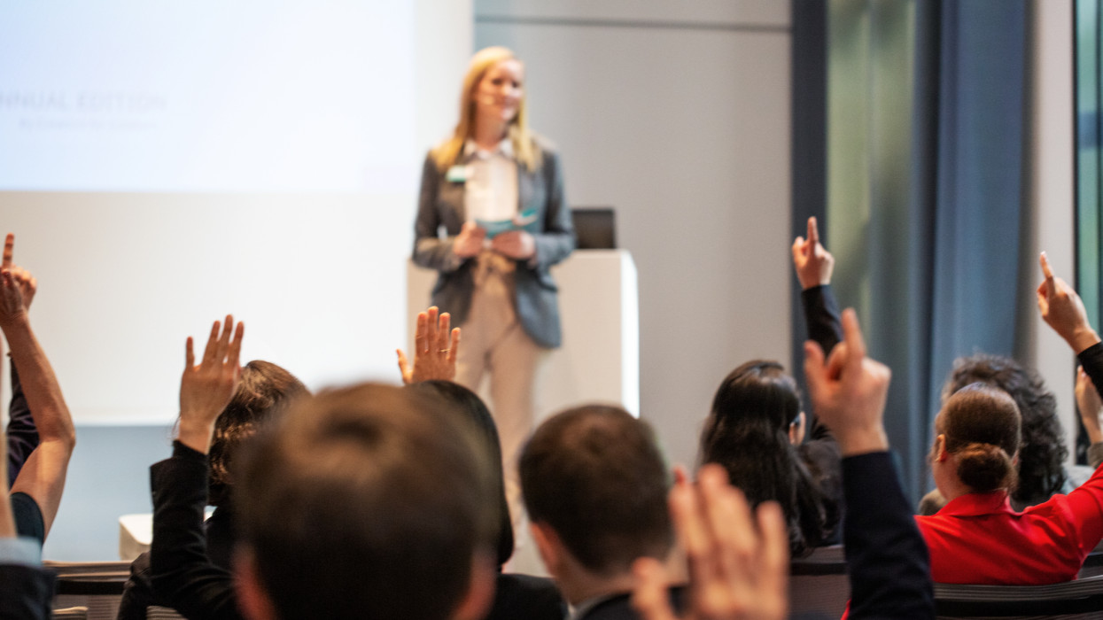 THE SHIFT 2026: nemzetközi sztárok, iparági viták és fiatal hangok az Eiffel Műhelyházban - mi lesz a marketing jövője?