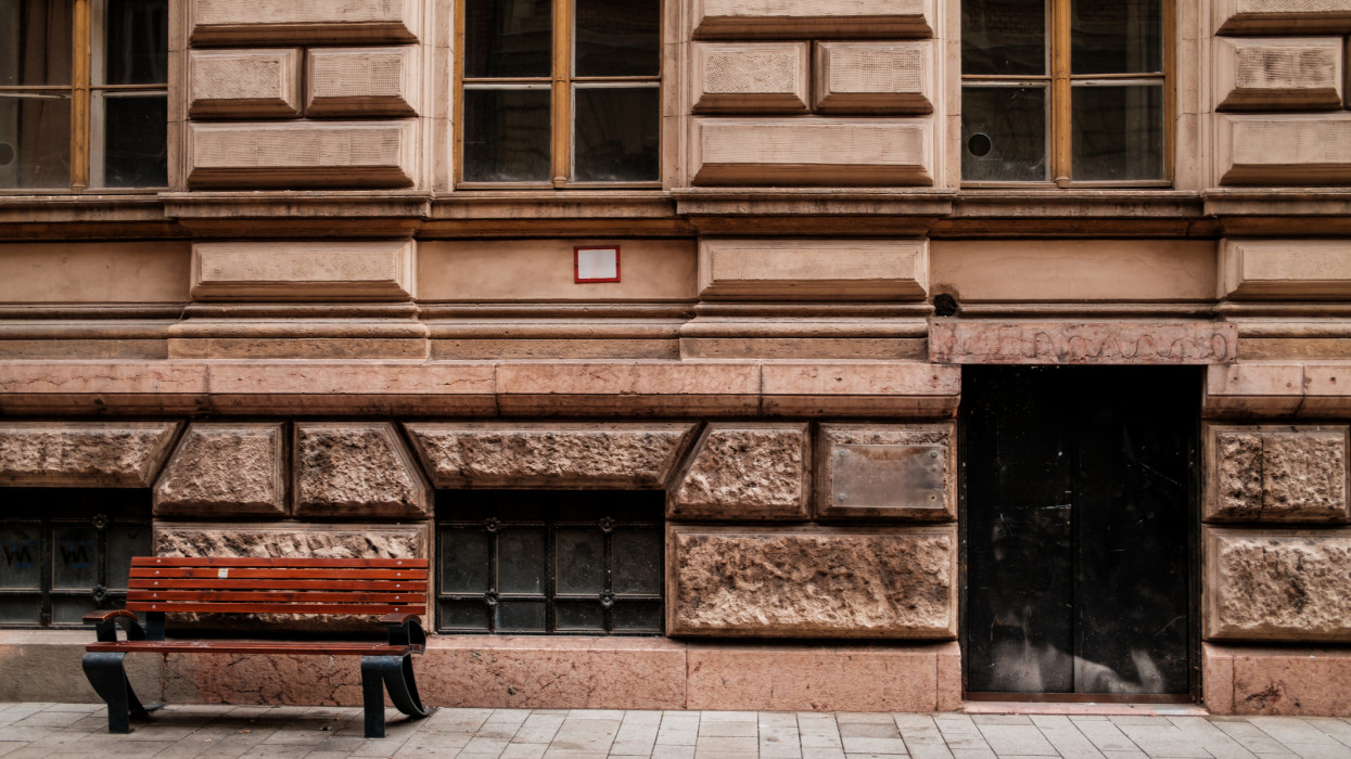 Budapestig érnek az Epstein-botrány szálai: előkerült egy titokzatos lakás, amit sürgősen el akart passzolni