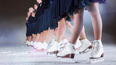 Ezt vajon hogy oldja meg? 16 tanítványa van egyetlen edzőnek a téli olimpián, mindet meg is nézi