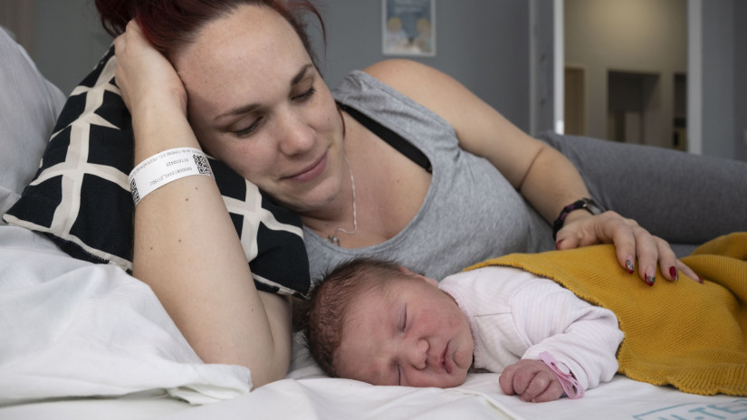 Hiába a Babaváró, CSOK, népesedési tragédia felé rohan Magyarország: már 9,5 milliónál is kevesebben vagyunk