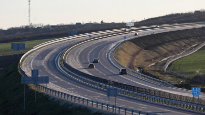 Kiderült, ekkor indul az M7-es bővítése: egy kulcsfontosságú gyorsforgalmi út is megépülhet a magyar vidéken
