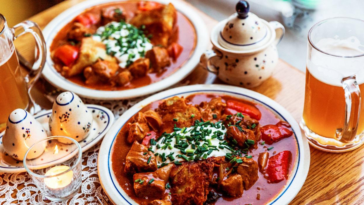 Húshagyókedd, hamvazószerda, torkos csütörtök 2026: mit ünneplünk ezeken a napokon?