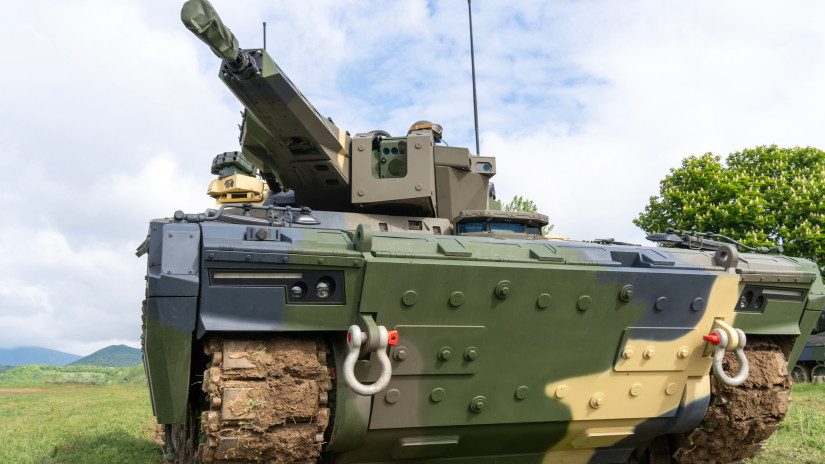 Itt a bejelentés: újabb magyar katonai alakulatnál jönnek a szupermodern Hiúz páncélosok