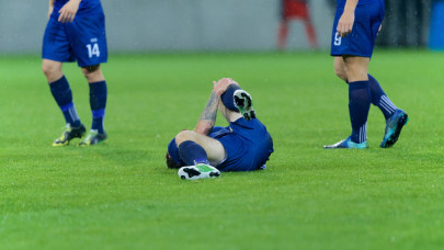 Óriási szabályváltozás készül a fociban: kiakadtak a sztárligák, ebből komoly balhé lehet