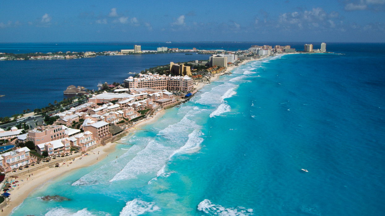 Tényleg életveszélyes a magyar luxusutazók kedvenc országa? A februári káosz mindent megváltoztatott