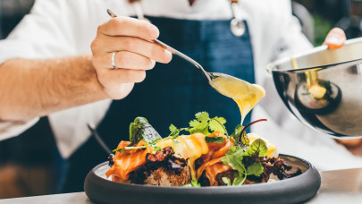 Fütyülnek a böjtre, márciusban visszatér az Étterem Hét: vidéki luxuséttermek is olcsó menükkel várnak