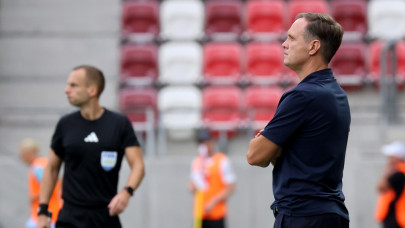 Itt az újabb edzőmenesztés az NB I-ben: kirúgta Radenkovicot a Diósgyőr