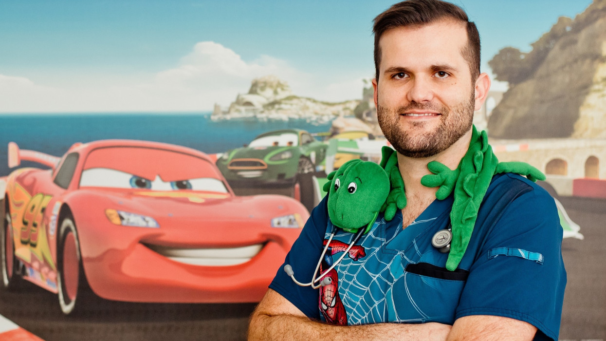 Kifakadt oltásellenes testvérére Novák Hunor: szomorúnak tartom, hogy Dóri és Előd ilyen butaságok terjesztésében élen járnak