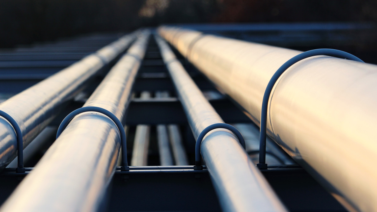 Dróntámadás érte a Török Áramlatot: két hullámban érte találat a gázvezetéket