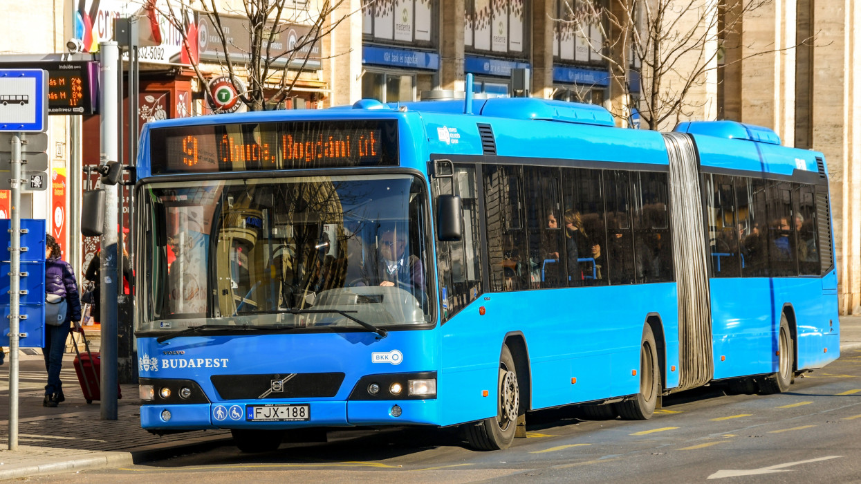 Kiderült, kikre nem vonatkozik még a benzinárstop - ők literenként 45 forinttal fizetnek többet