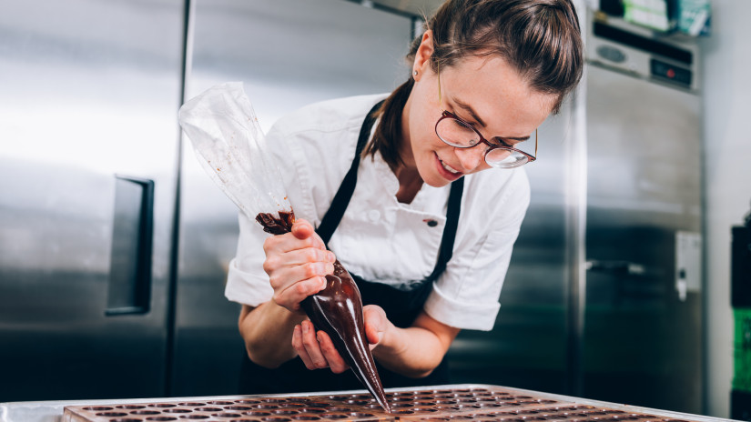 Hihetetlen új magyar Guinness-rekord: 26 méteres grillázsvonatot építettek egy hevesi faluban + Fotók