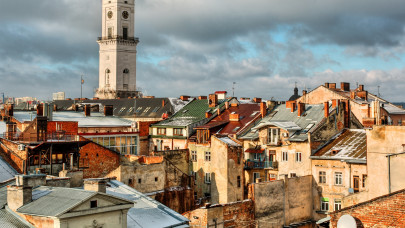 Egyre merészebb az orosz hadsereg: fényes nappal támadtak az ukrán nagyvárosra - ez már a lengyel határhoz is irtó közel van