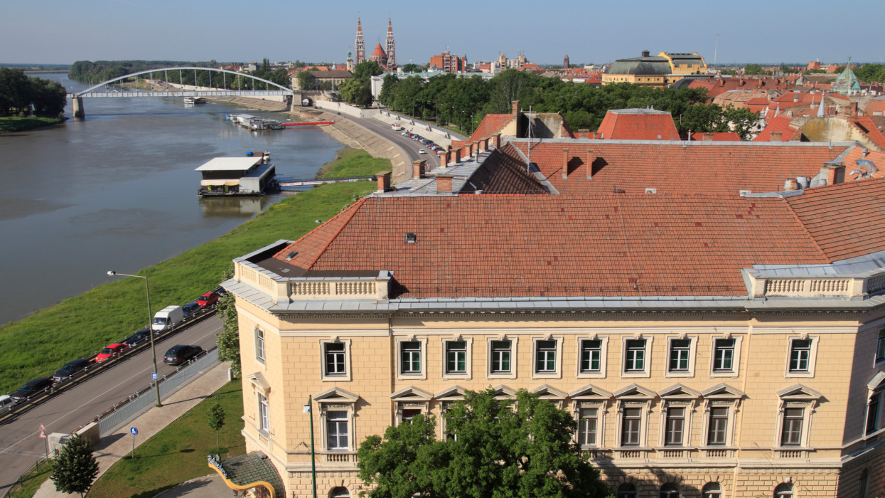Rengeteg magyar település meglépte a dolgot: ezzel a csodakártyával akár féláron is vásárolhatsz