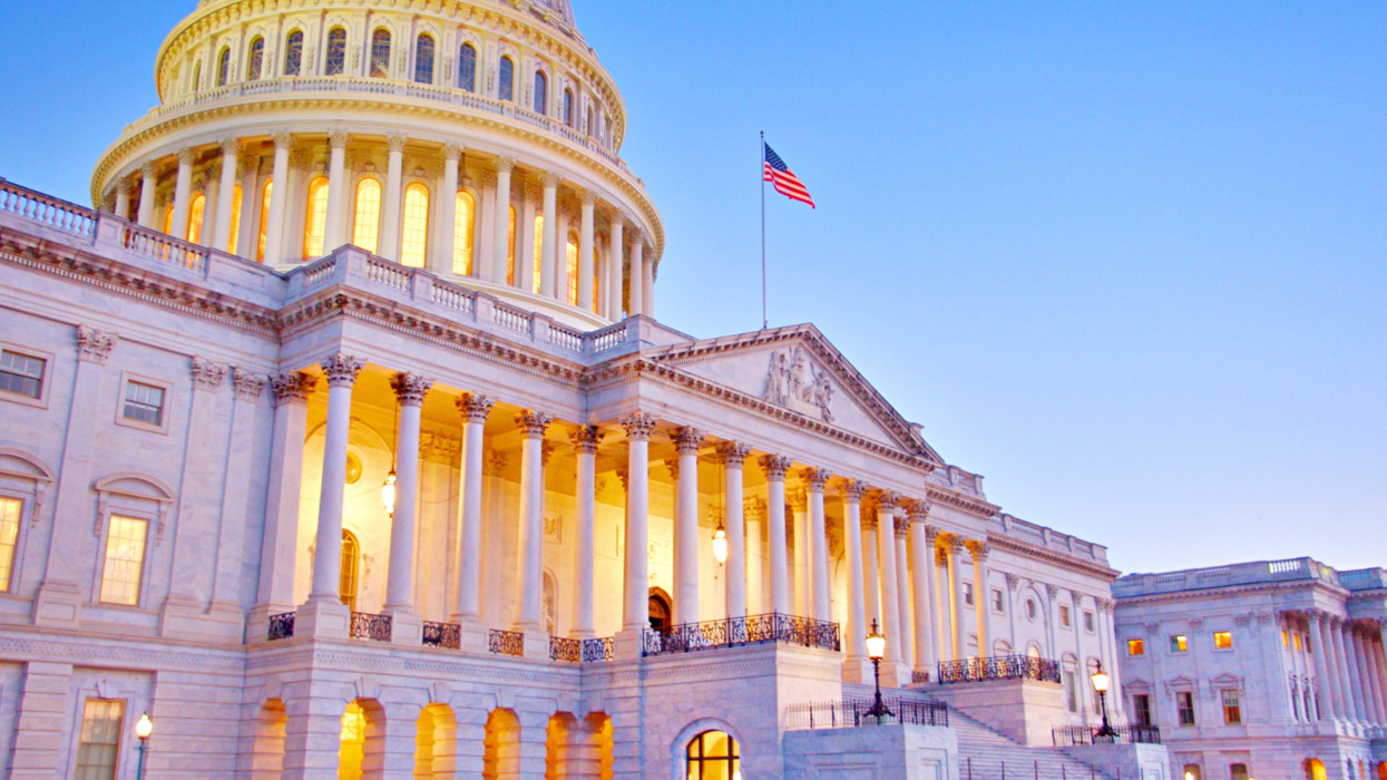 Érik a fordulat a magyar-amerikai kapcsolatokban: kemény szankciókat lengetett be Washington, visszaüthet az Ukrajna elleni vétó