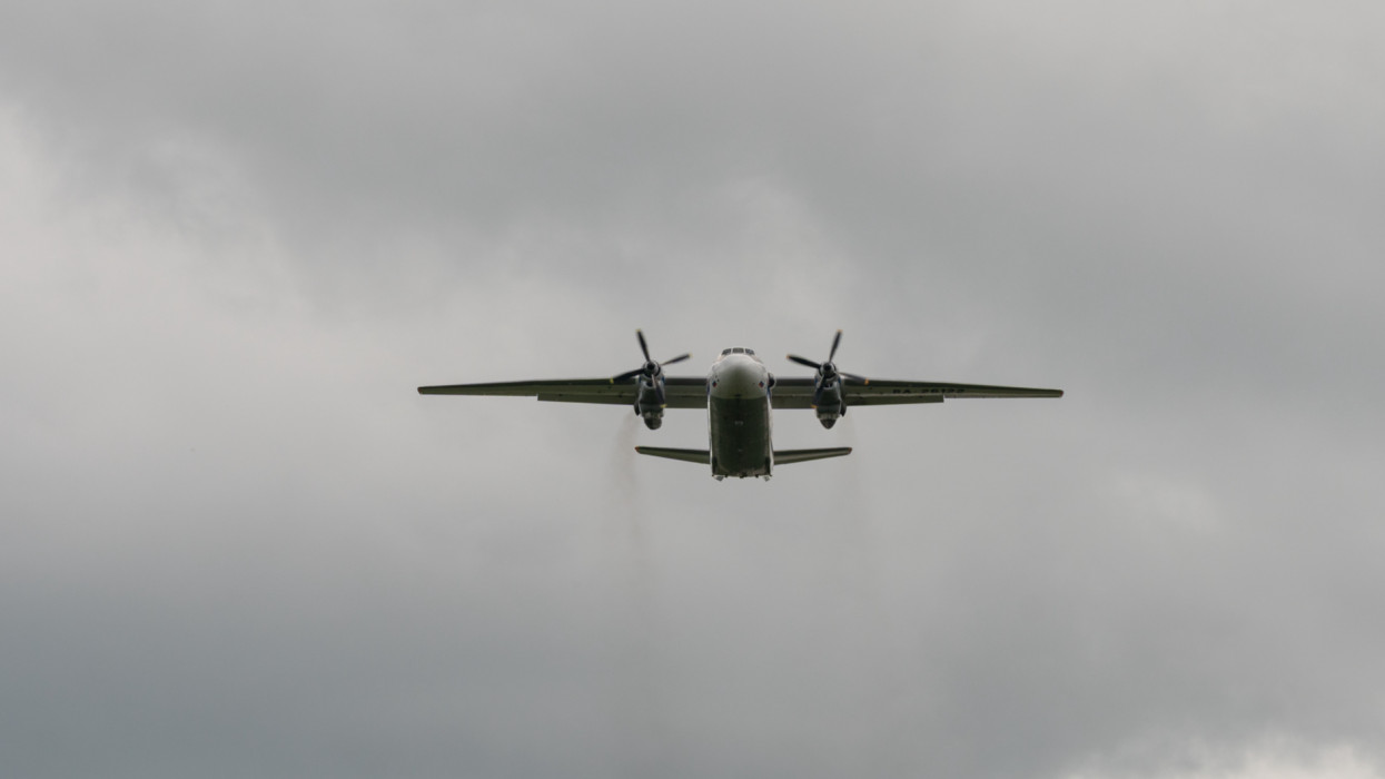 Lezuhant egy katonai gép a Krím fölött, senki sem élte túl a becsapódást