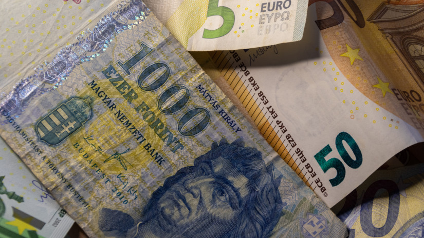 Földindulás jöhet a magyar devizahiteles ügyeknél: ez most mindent megváltoztathat - véget érhet az évtizedes sorscsapás?