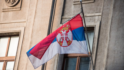 Bemondta az európai államfő: Az emberiség a szakadék szélén áll - nagyon komoly dolgok jönnek, Magyarországot is súlyosan érinti