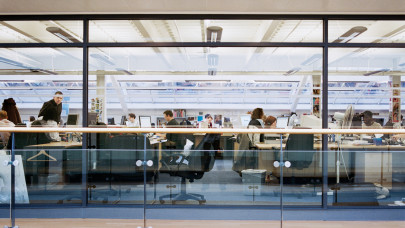 Ezzel a papírral keresi most degeszre magát rengeteg magyar dolgozó: évi sok millióval kapnak emiatt többet