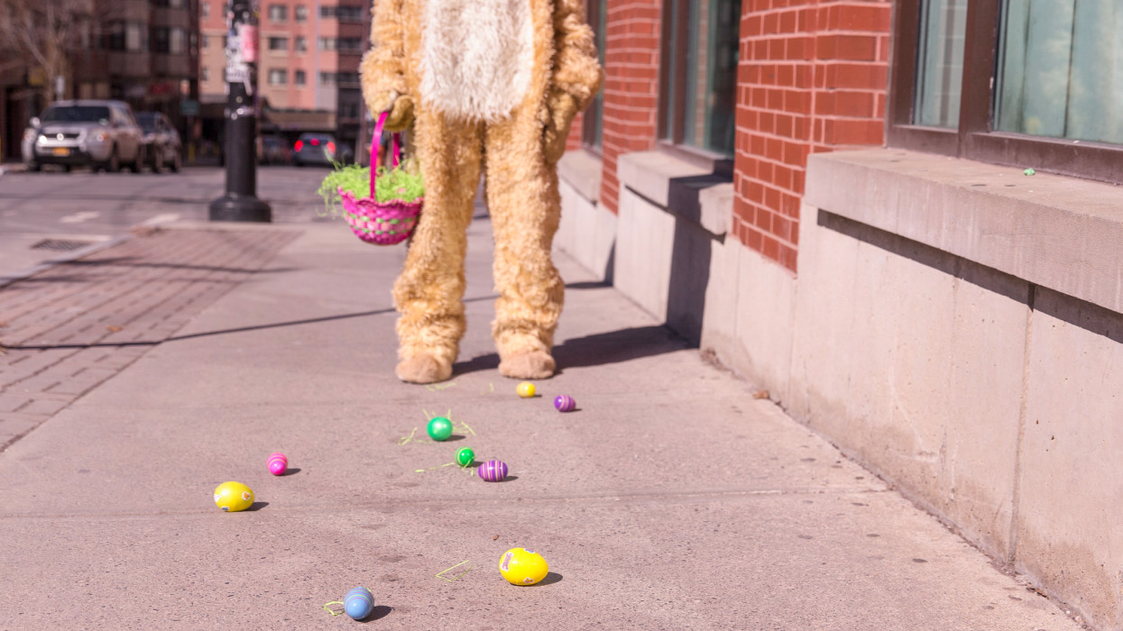Elképesztő, amit ebben az ázsiai városban művelnek: valódi szögekkel verik a keresztre a hívőket húsvétkor