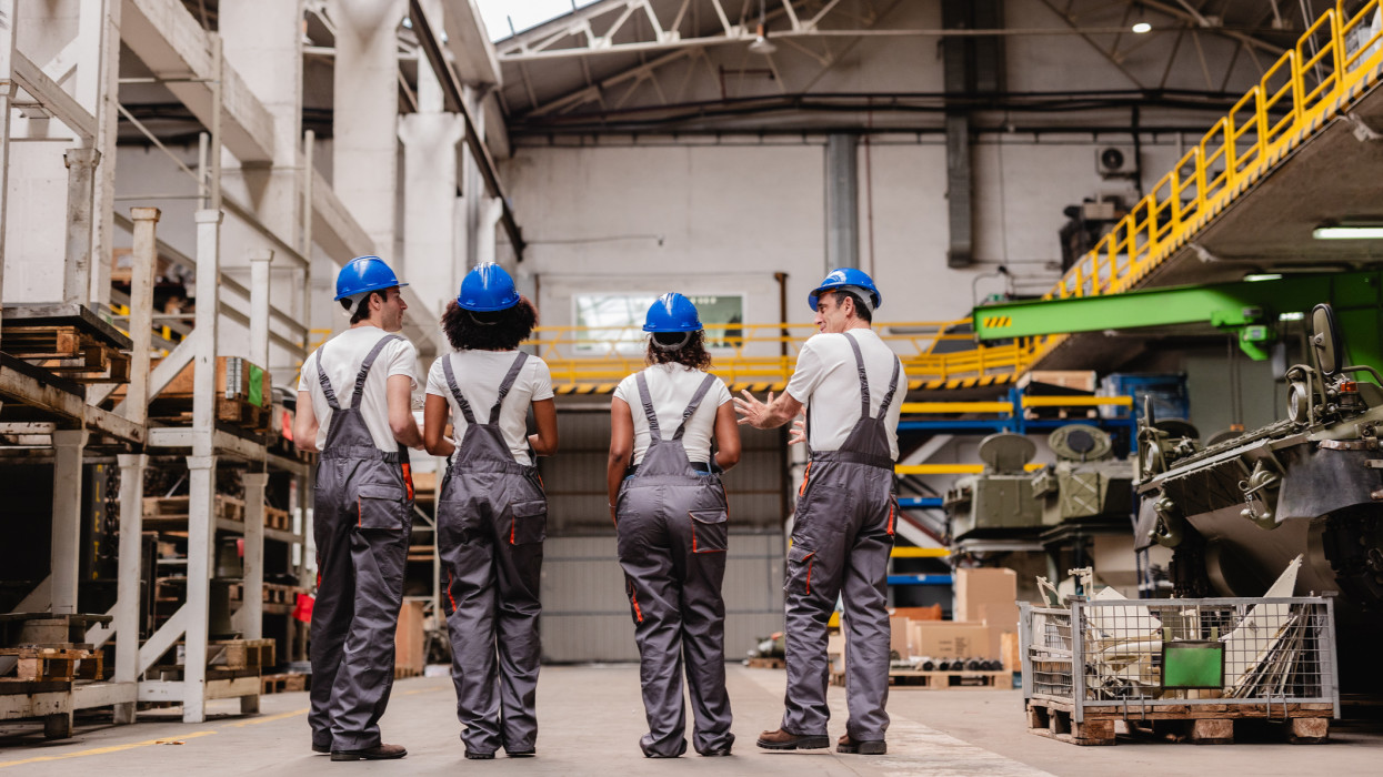 Fordulat a magyar iparban? Egy ágazat hirtelen szárnyra kapott, miközben minden más esik szét