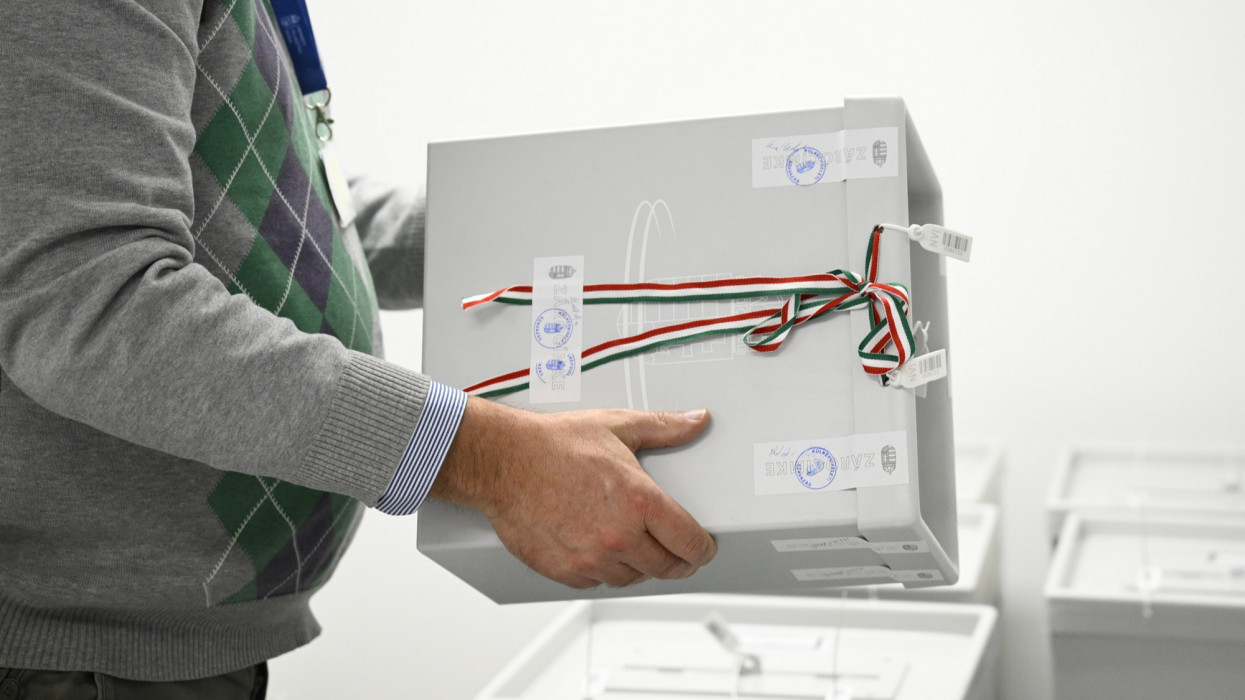 Választás 2026: újabb helyen fordított a Tisza, szombaton még több meglepetés jöhet