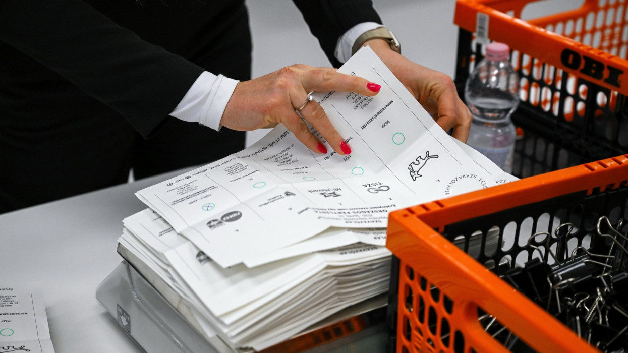 Választás 2026: itt a megválasztott parlamenti képviselők listája - íme a végleges Tisza Párt, Fidesz-KDNP és Mi Hazánk eredmények