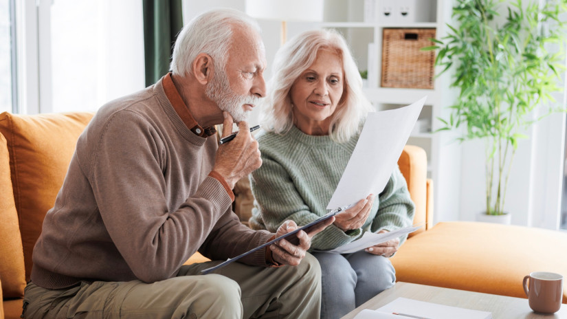 Több százezer idős magyart érintenek az új kormányzati tervek: hamarosan teljesen átalakulhat a nyugdíjrendszer