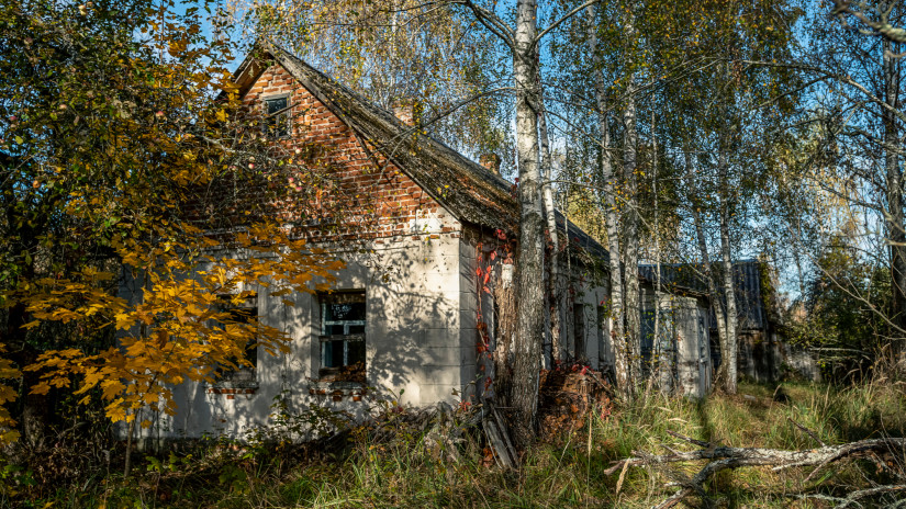 Szívszorító fotókon a kihalt magyar vidék: ebben a szellemfaluban évente egyszer kondul meg a harang