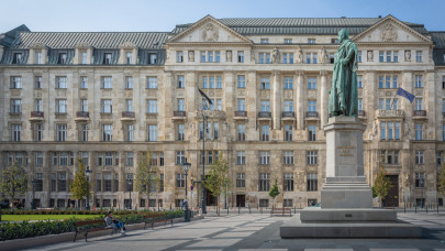 Ezt a 12 embert helyezi a TISZA miniszter pozícióba: még 4 hely kiadó, így alakul át a minisztériumok rendszere