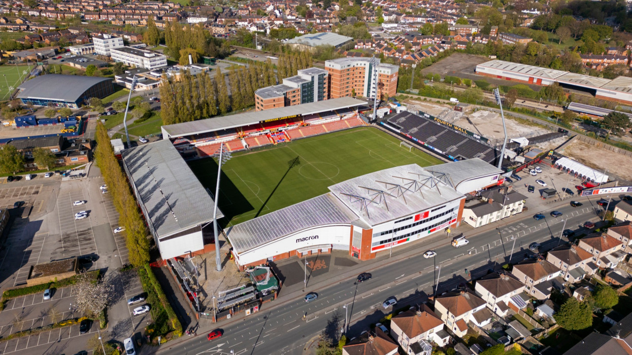 Happy end lesz a vége? Négy év alatt negyedszer ugrana osztályt a walesi sztárcsapat, de nem könnyű a dolguk