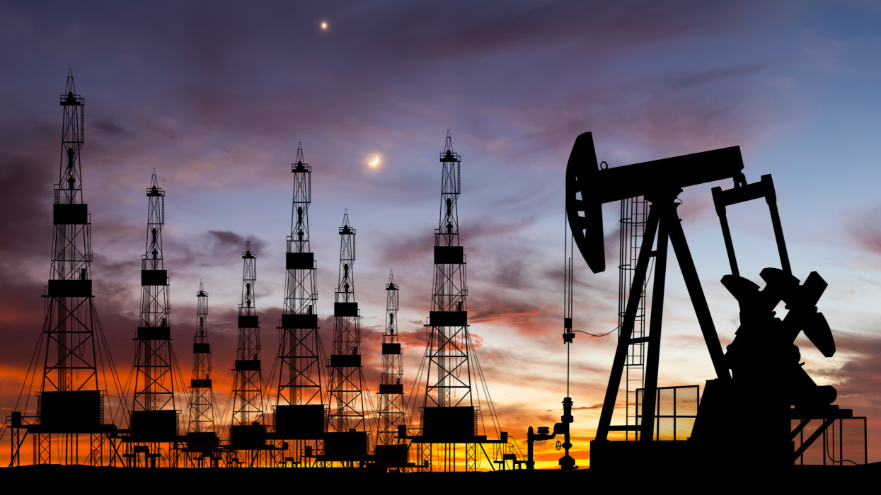 Meglepő fordulat a Közel-Keleten: hatvan év után kilép az egyik nagyhatalom az olajkartellből, mi lesz így az elszálló árakkal?