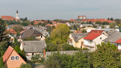 116 férőhelyes munkásszálló épülhet Balatonnál: okoszebra és új csomópont is jöhet