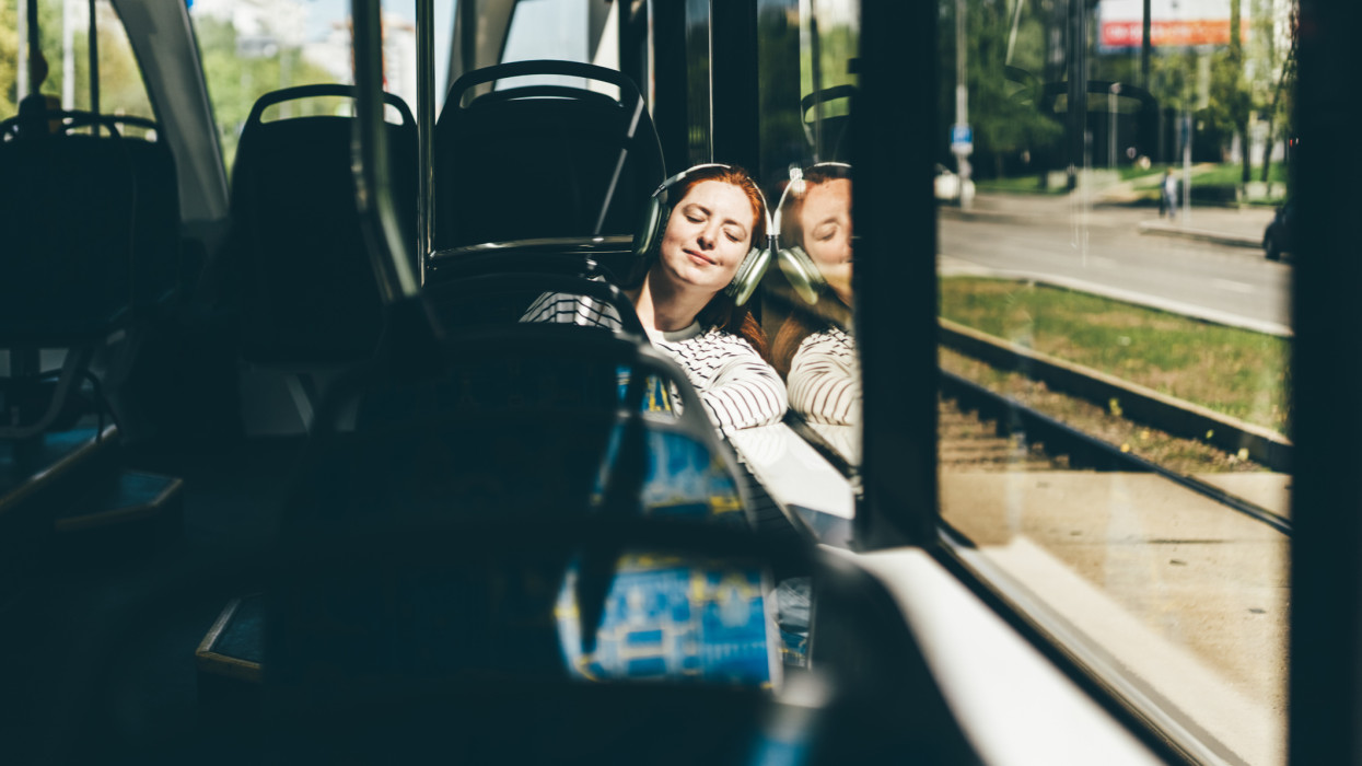 Autó, bicikli vagy busz? Kiderült, mivel jár dolgozni a legtöbb magyar