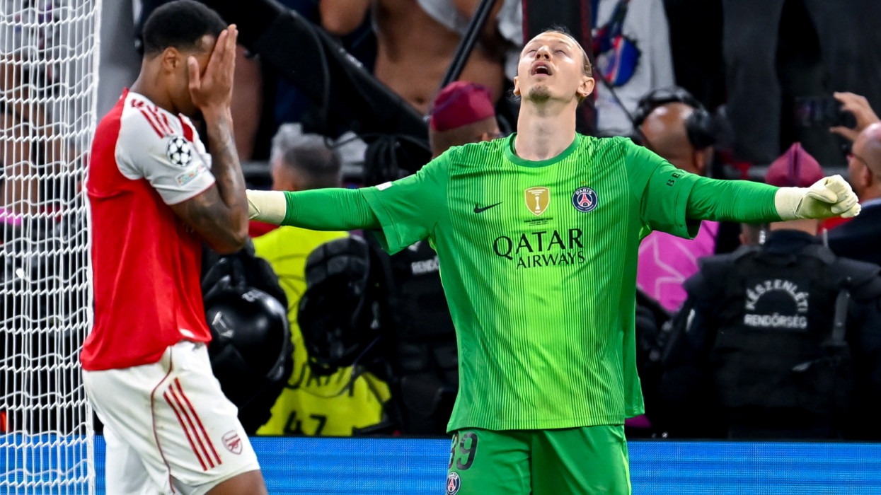 Elképesztő akcióba fogtak az Arsenal szurkolók, miután Gabriel kihagyta a sorsdöntő tizenegyest: erre kevesen számítottak