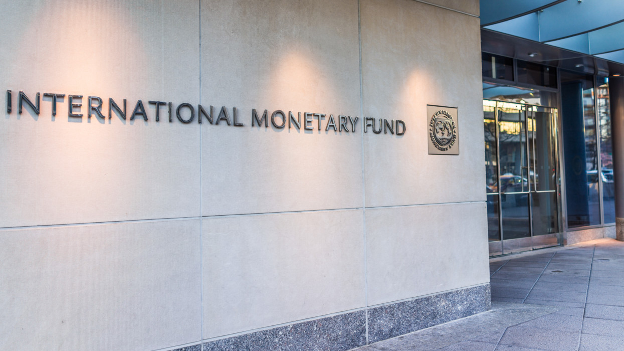 Lesújtó híreket közölt az IMF: óriási krízis közeleg, erre kevés ország van felkészülve