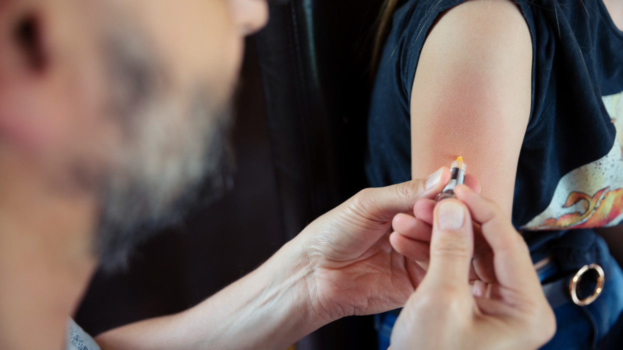 Működik a csodaoltás: gyakorlatilag senkinek sem kell 30 éves kora előtt ettől a ráktípustól meghalnia