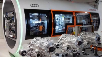 Miközben leépít a Volkswagen, rekordot döntött a győri Audi: mégis elmarad a béremelés
