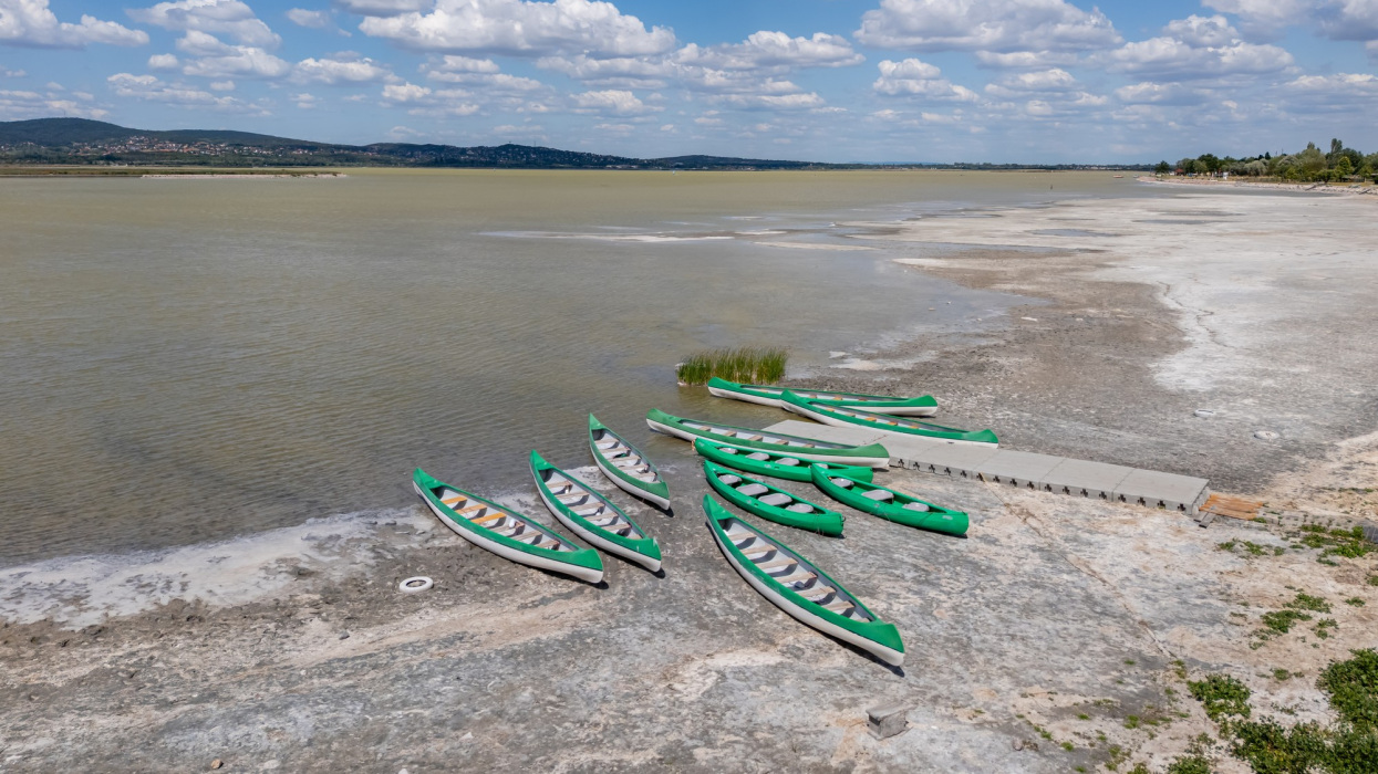 Végveszélyben a Velencei-tó, drasztikus lépésre szánta el magát a kormány: itt a Tisza terve a megmentésére
