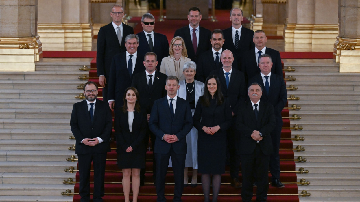 Azonnali hatállyal szabta át a kormány a miniszterek jogköreit: komoly változások jönnek