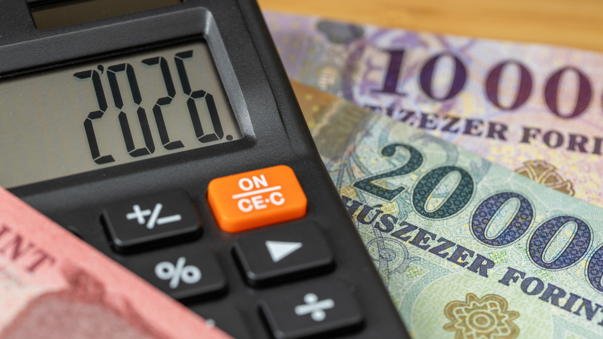 Nagyot ugrott a forint szerda reggel: rendkívüli fordulat jött a devizapiacon, erre kevesen számítottak