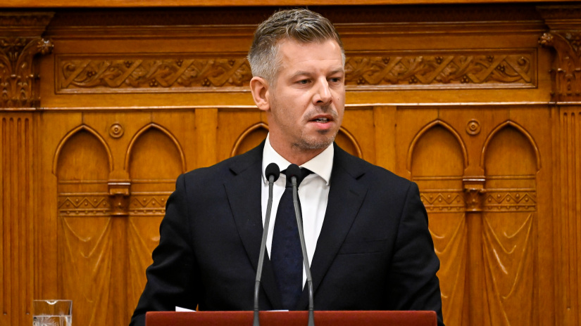 Magyar Péter fontos bejelentéseket tett: ekkor jöhet a nyugdíjas SZÉP-kártya, húsz évre visszamenőleg vizsgálódhat a NAV