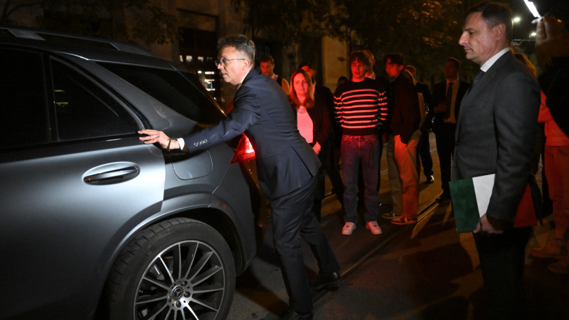 Őrizetben Hankó Balázs: a NAV bevetési egysége vitte Kecskemétre a volt minisztert