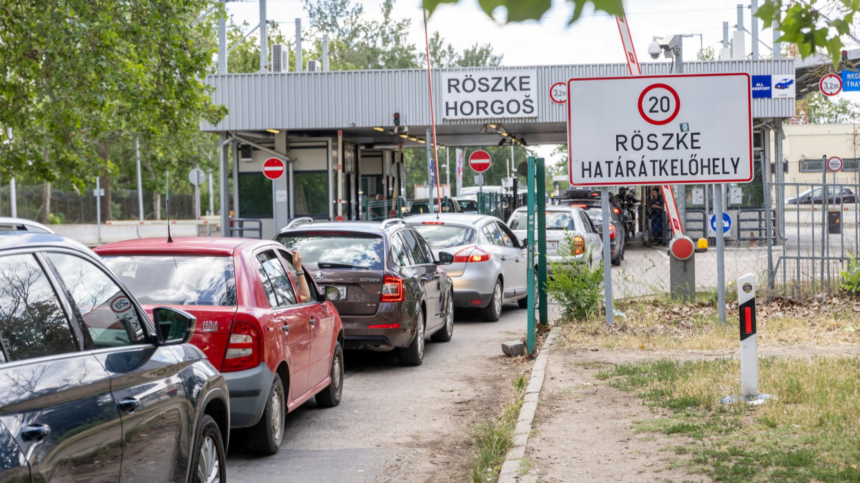 Rendkívüli bejelentést tett a rendőrség: új korszak indul a Magyarország határain, erre kell készülnie az utazóknak