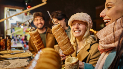 Kürtőskalács-fanok, figyelem! Elképesztő ízekkel és ingyenes őszi programokkal csábít most Tihany