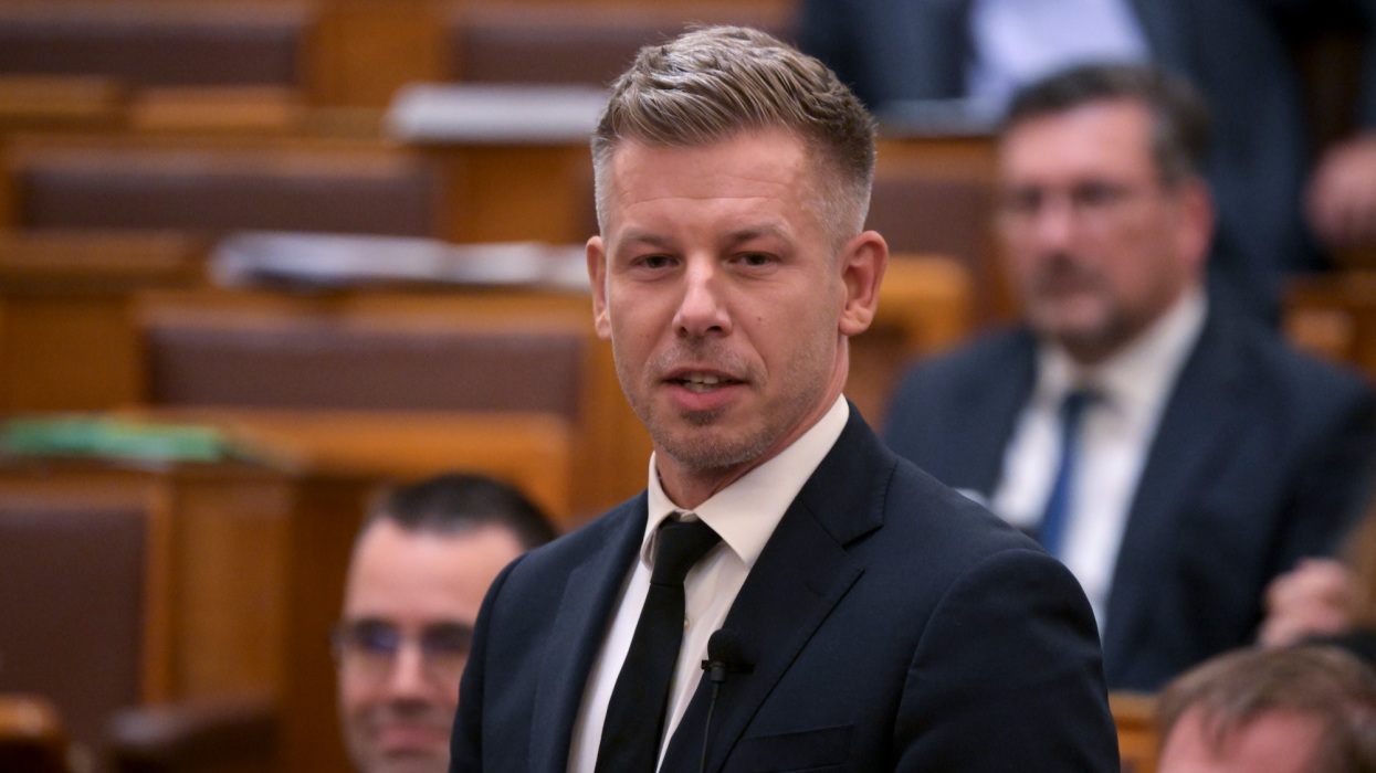 Fontos bejelentést tett Magyar Péter: először tárgyal négyszemközt Zelenszkijjel Brüsszelben